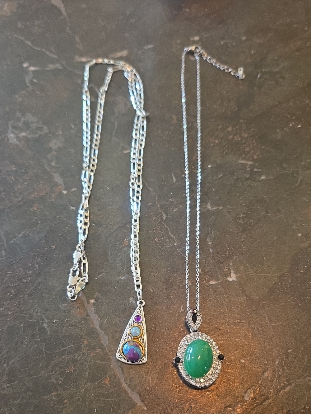 Sterling Silver Green Oval Pendant Necklace - Elegant Women Jewelry